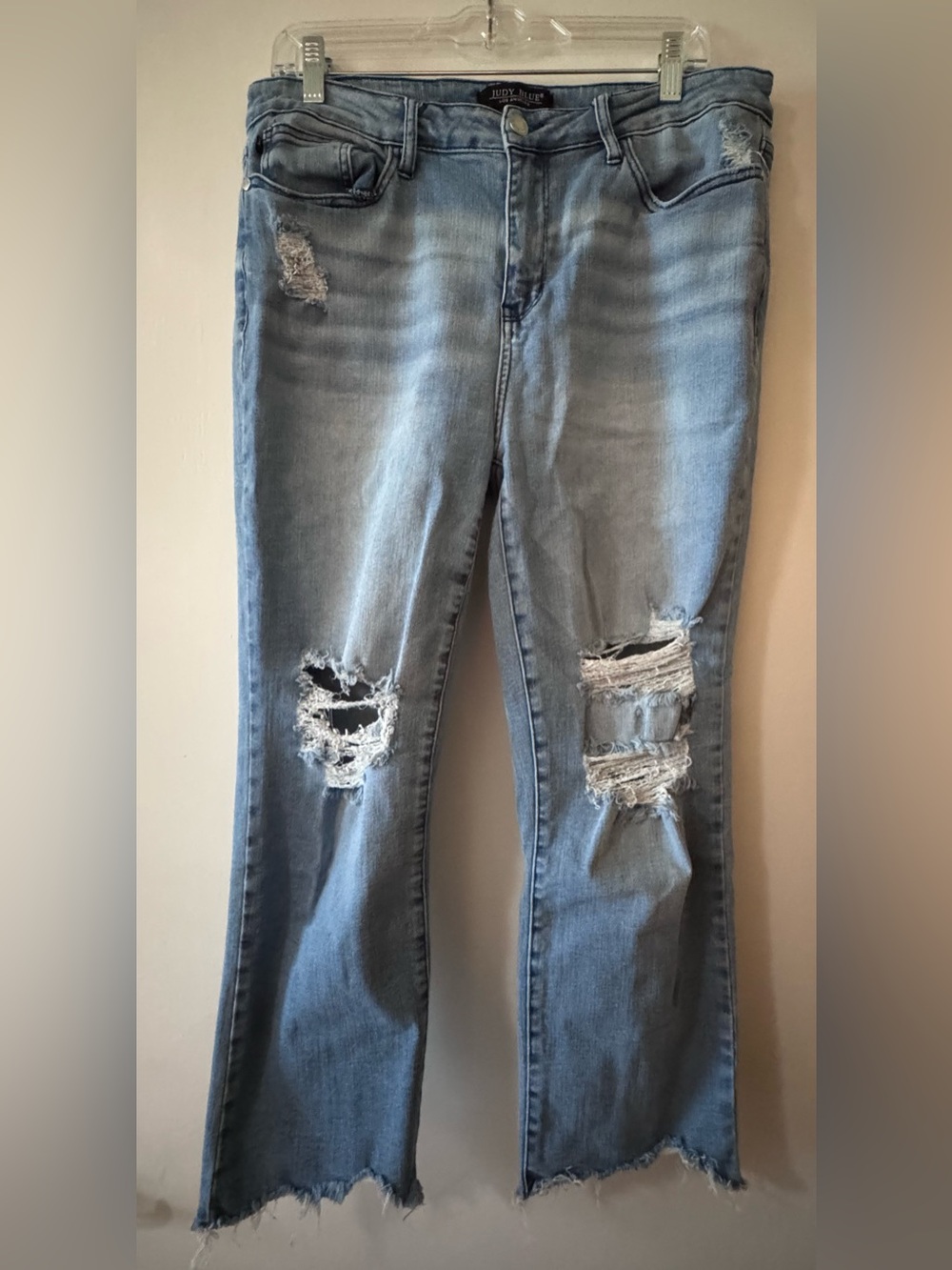 Judy Blue Light Blue Distressed Straight-Leg Jeans